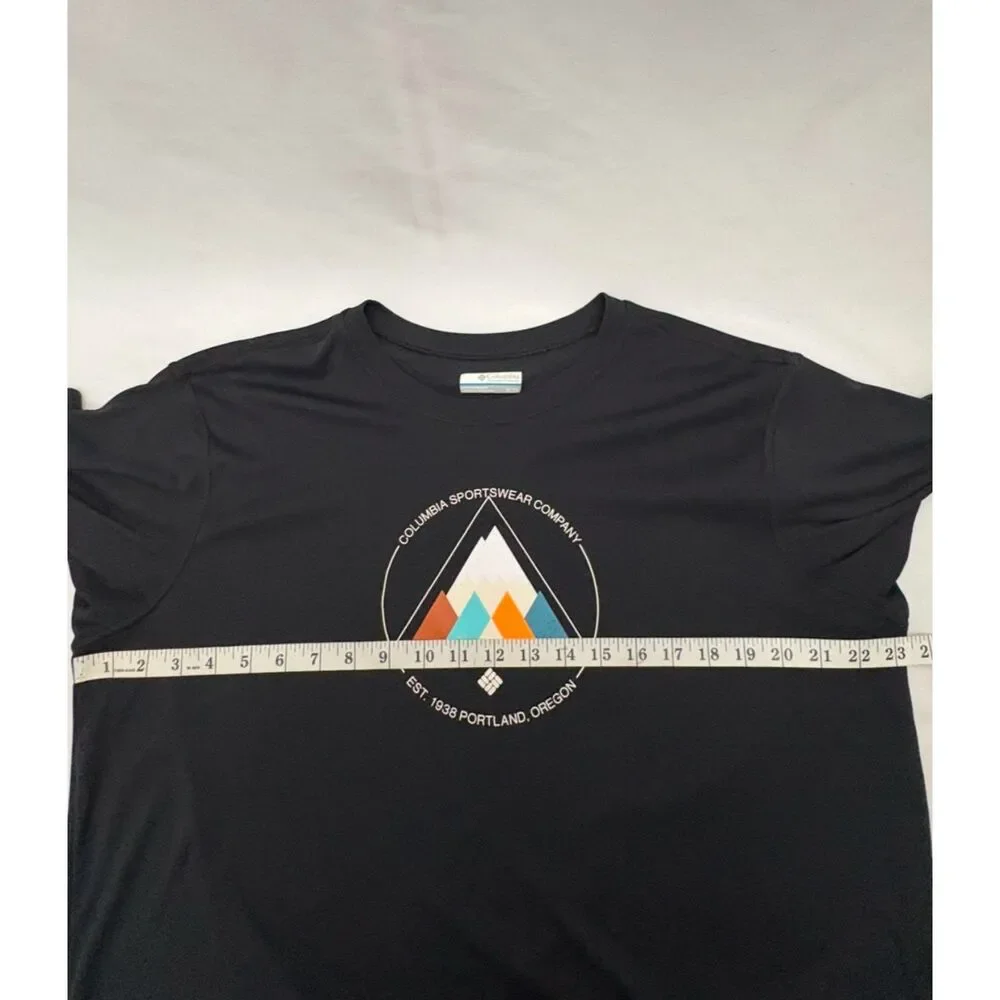 Columbia Black Tee Shirt Size XL Graphic T Shirt Classic Sportswear Short Sleeve